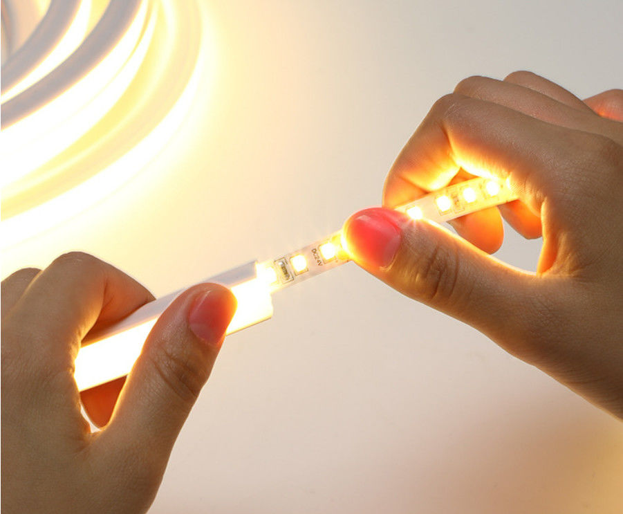 decoração de néon IP65 IP67 da luz de tira do diodo emissor de luz do cabo flexível de 24V 8W 3000K