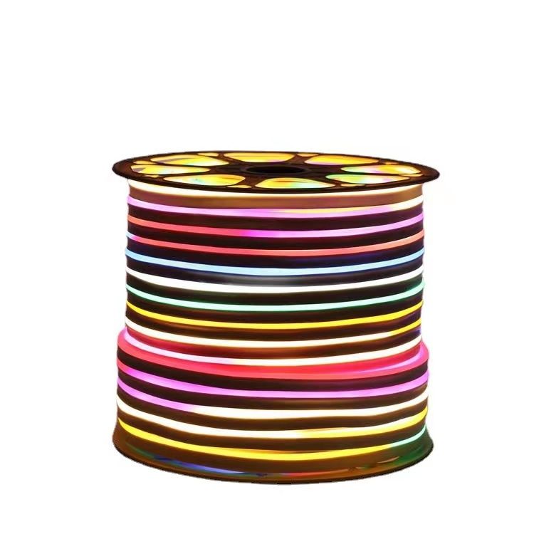 decoração flexível de néon do tubo 14.4W/M Silicone Tube For do diodo emissor de luz de 240LEDs/M
