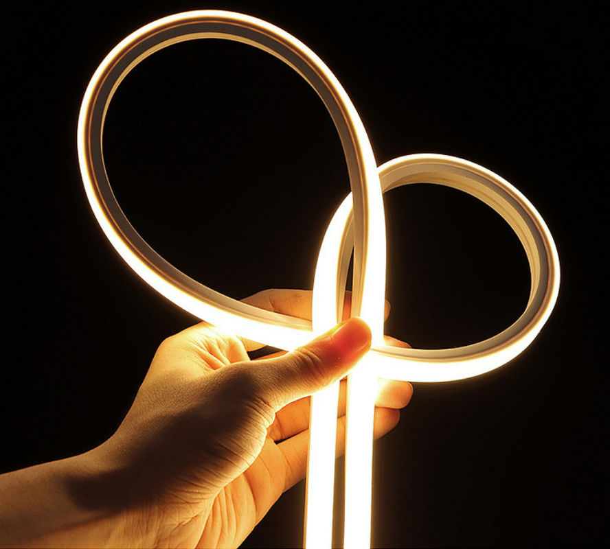 Parte superior exterior interna da aplicação da tira da luz de néon do diodo emissor de luz de 120 graus/dobra lateral